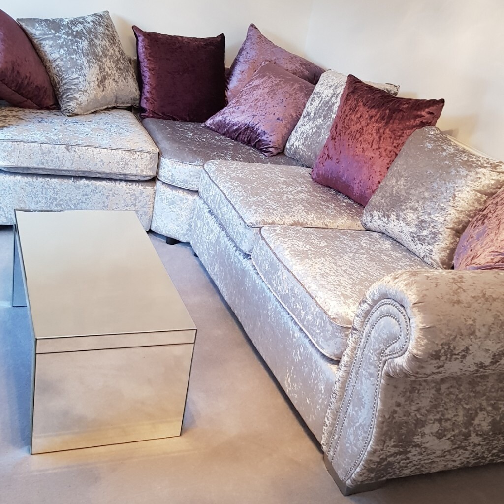 Crushed velvet corner sofa in Bridgend Gumtree
