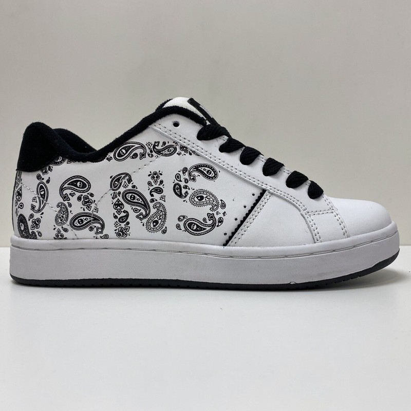 vans widow