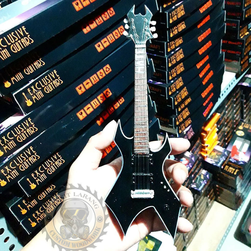 BCリッチ.！ Mockingbird SL Custom - B.C. Rich