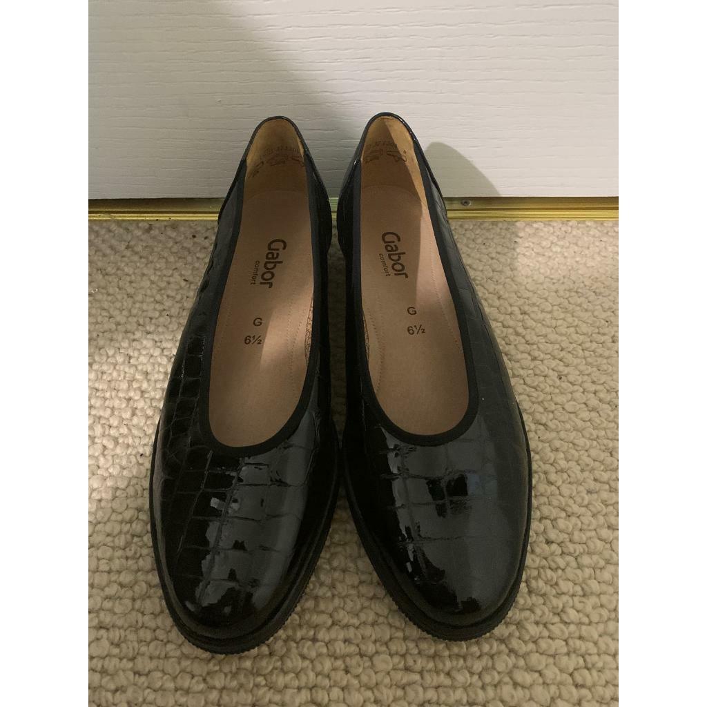 Brand new Gabor black croc patent leather casual ballet