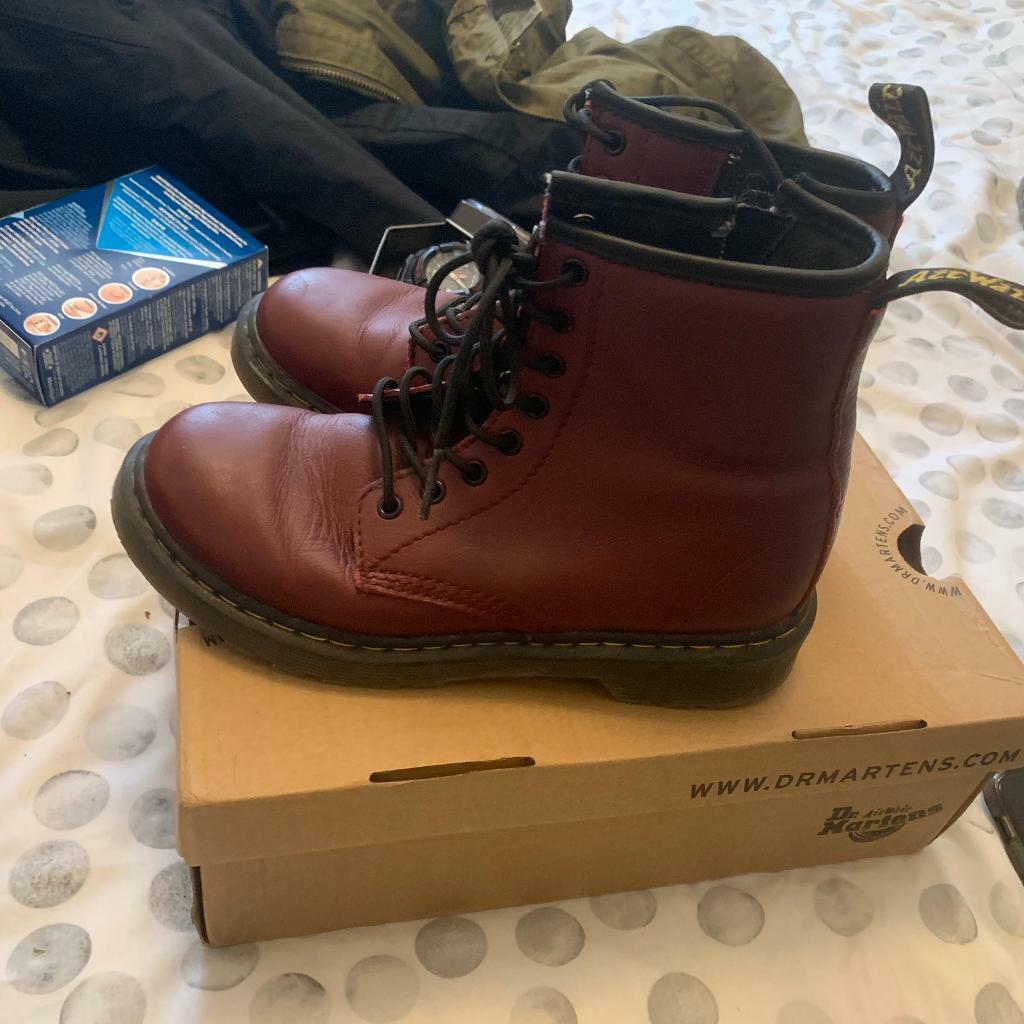 dr martens hampshire