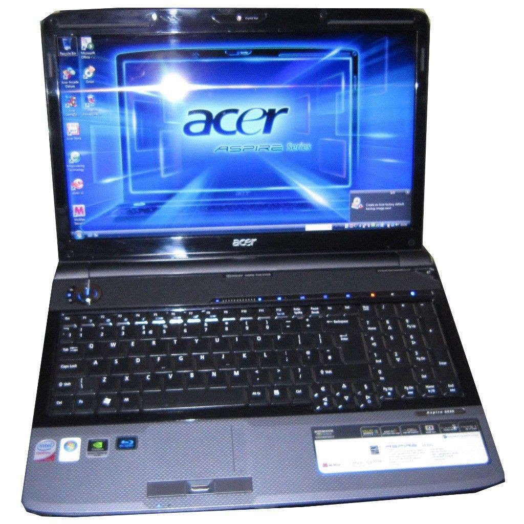 Acer Aspire Laptop - in great condition - genuine windows key!
