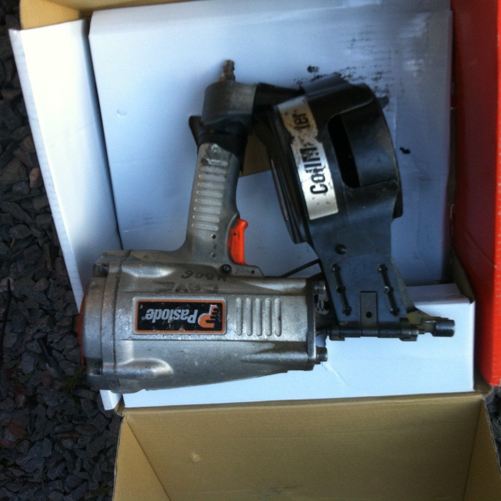 PASLODE Model number P275C PNEUMATIC COIL NAIL GUN ROOFING DECKING ETC