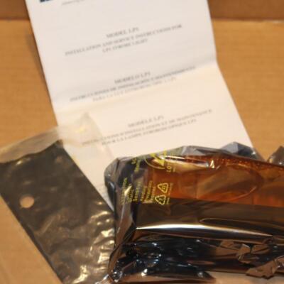 One FEDERAL SIGNAL LP1-120A /A STROBE AMBER 120VAC 50/60HZ .06A