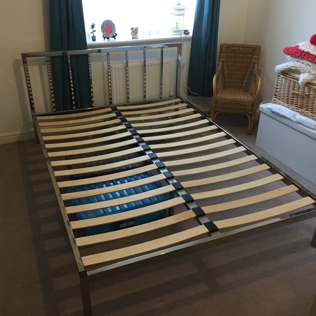 BED FRAME 4ft 6 inches DOUBLE CHROME FINISH in Highworth, Wiltshire