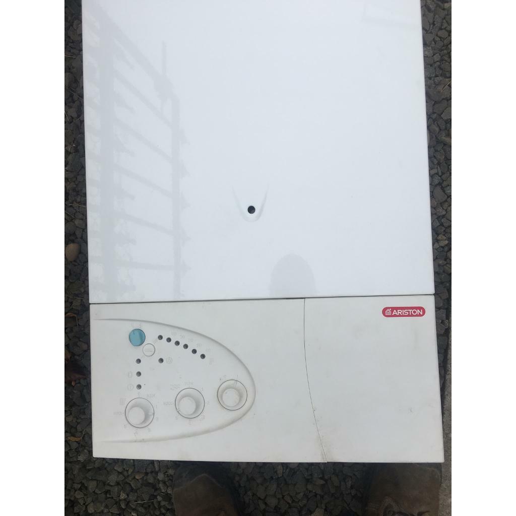 Ariston combi boiler in Linlithgow, West Lothian Gumtree