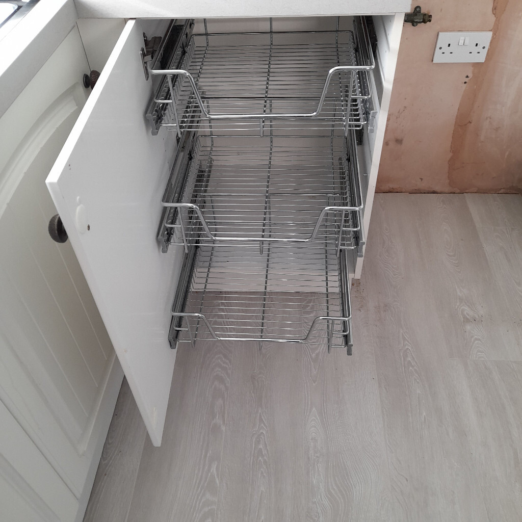 500mm Pull Out Wire Basket Kitchen Larder Base Unit Cupboard Storage