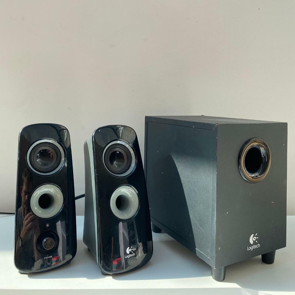 logitech z323 2.1 speaker system