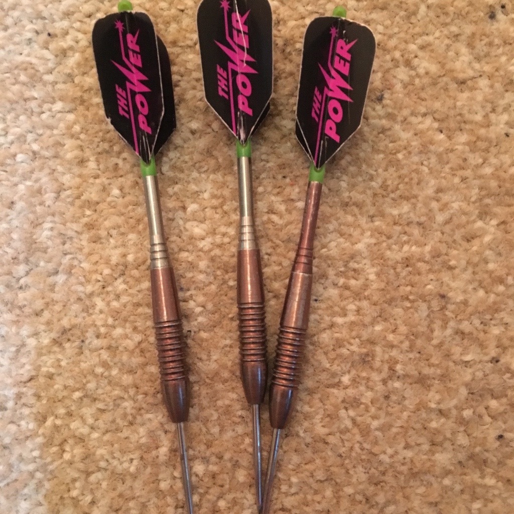 Phil Taylor phase 5 darts roso in Bolsover, Derbyshire Gumtree