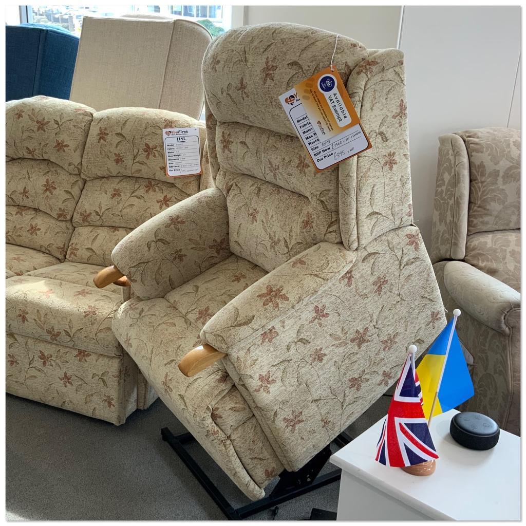 HSL Riser & Recliner Chair, Ripley Electric Dual Motor Riser (Petite