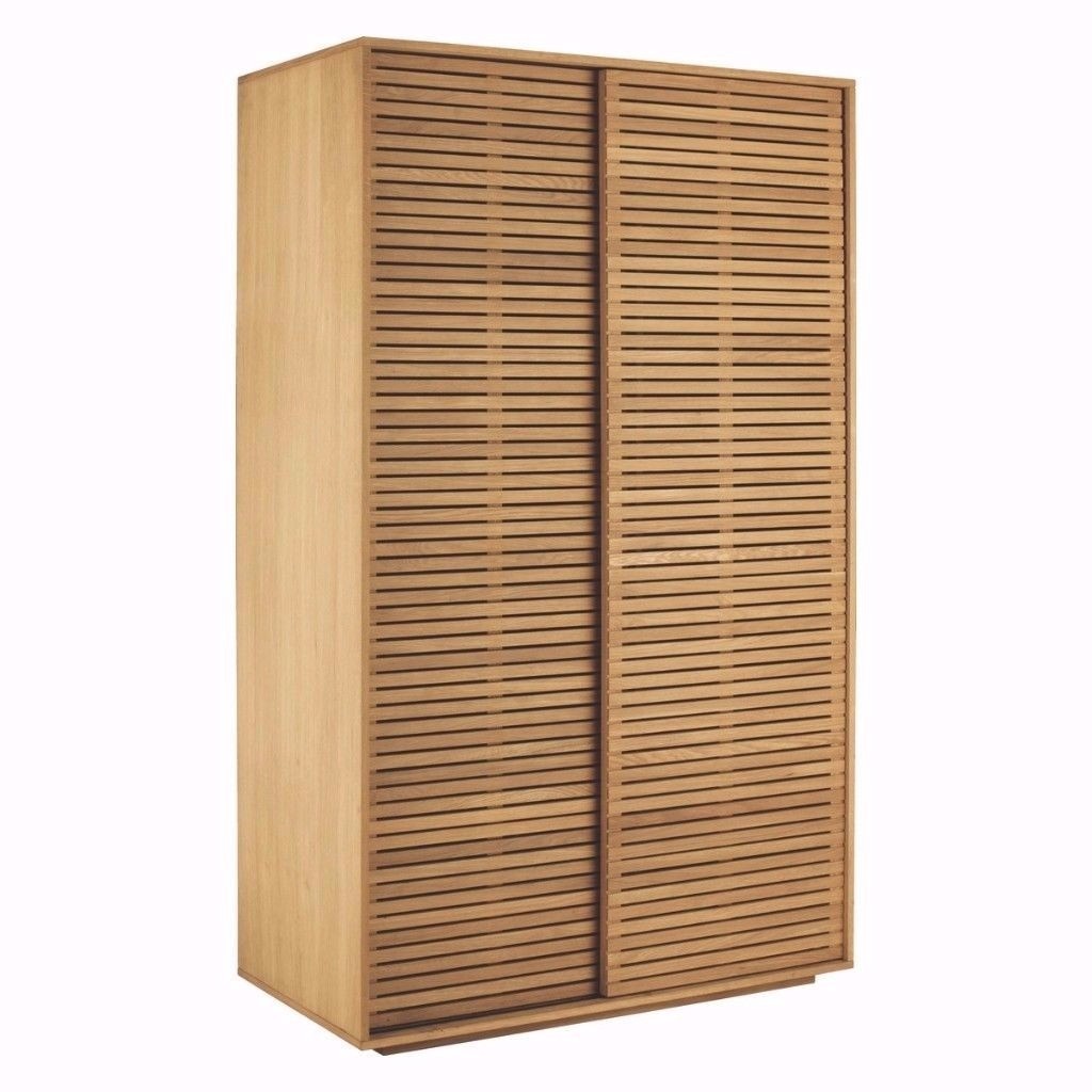 Habitat MAX Oak Sliding Wardrobe Excellent Condition in Dunfermline