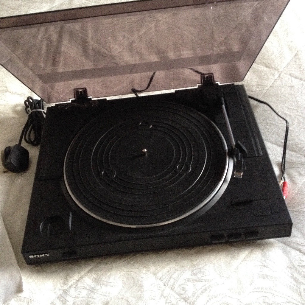 SONY TURNTABLE SYSTEM in Coalville, Leicestershire Gumtree