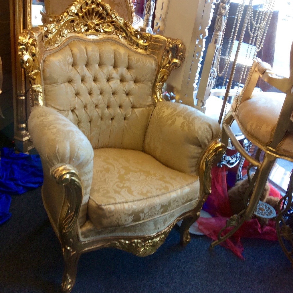 REDUCED fabulous gold throne chair in Wavertree, Merseyside Gumtree