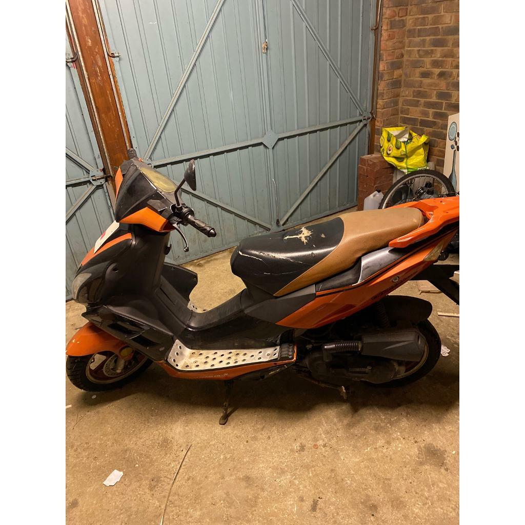 direct bikes scooter gumtree