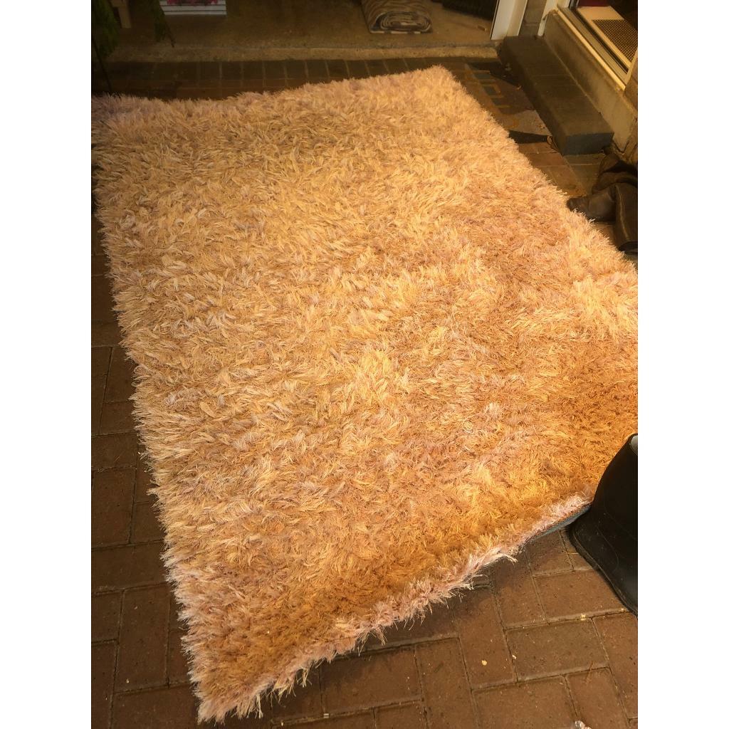 Dunelm pink fluffy rug in Haxby, North Yorkshire Gumtree