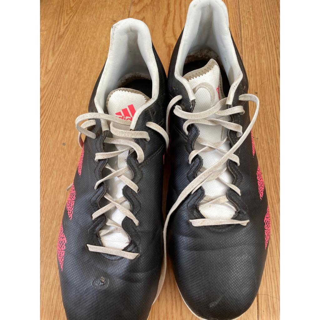 Adidas kakari rugby and football boots metal studs size 11.5 in