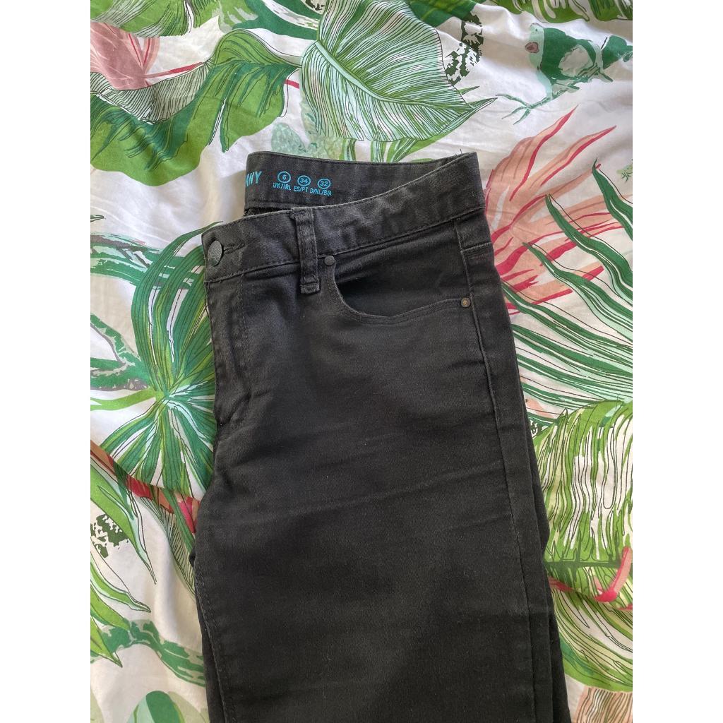Black skinny jeans uk 6 | in Slough 