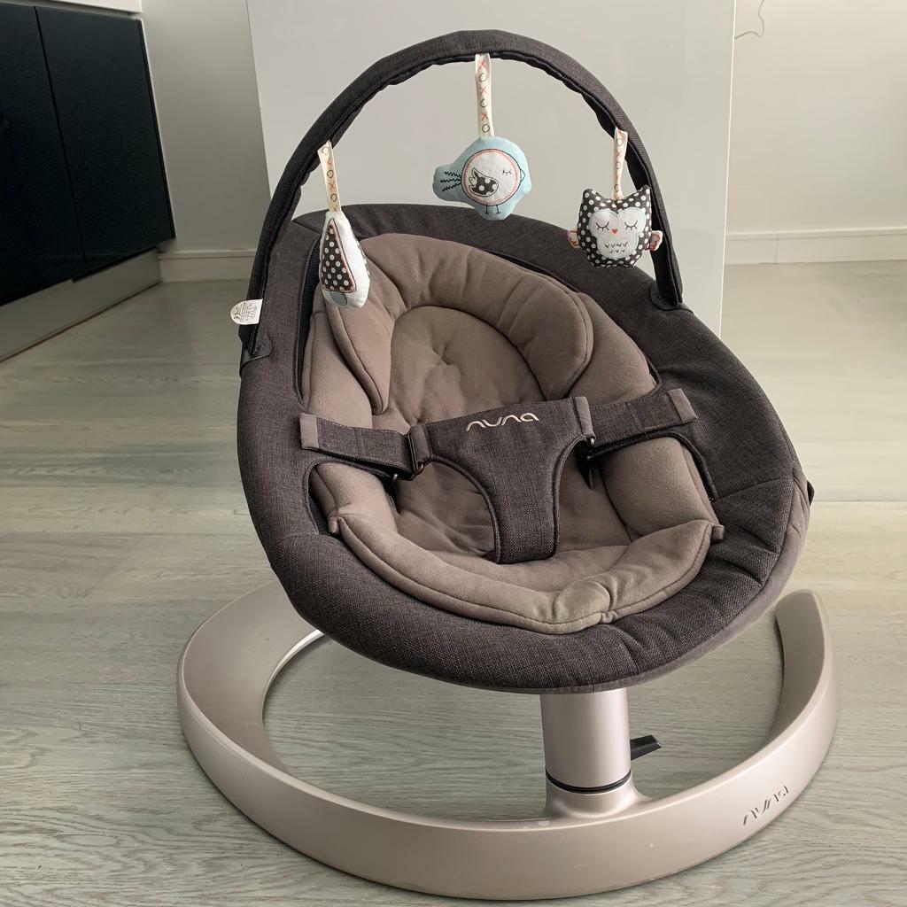 nuna leaf rocker and toy bar