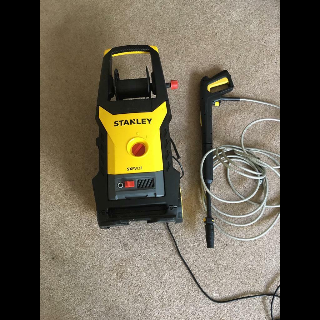 Stanley SXPW22 2200w 150 bar pressure washer in Wollaton