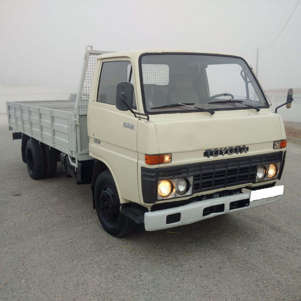 Toyota dyna 300