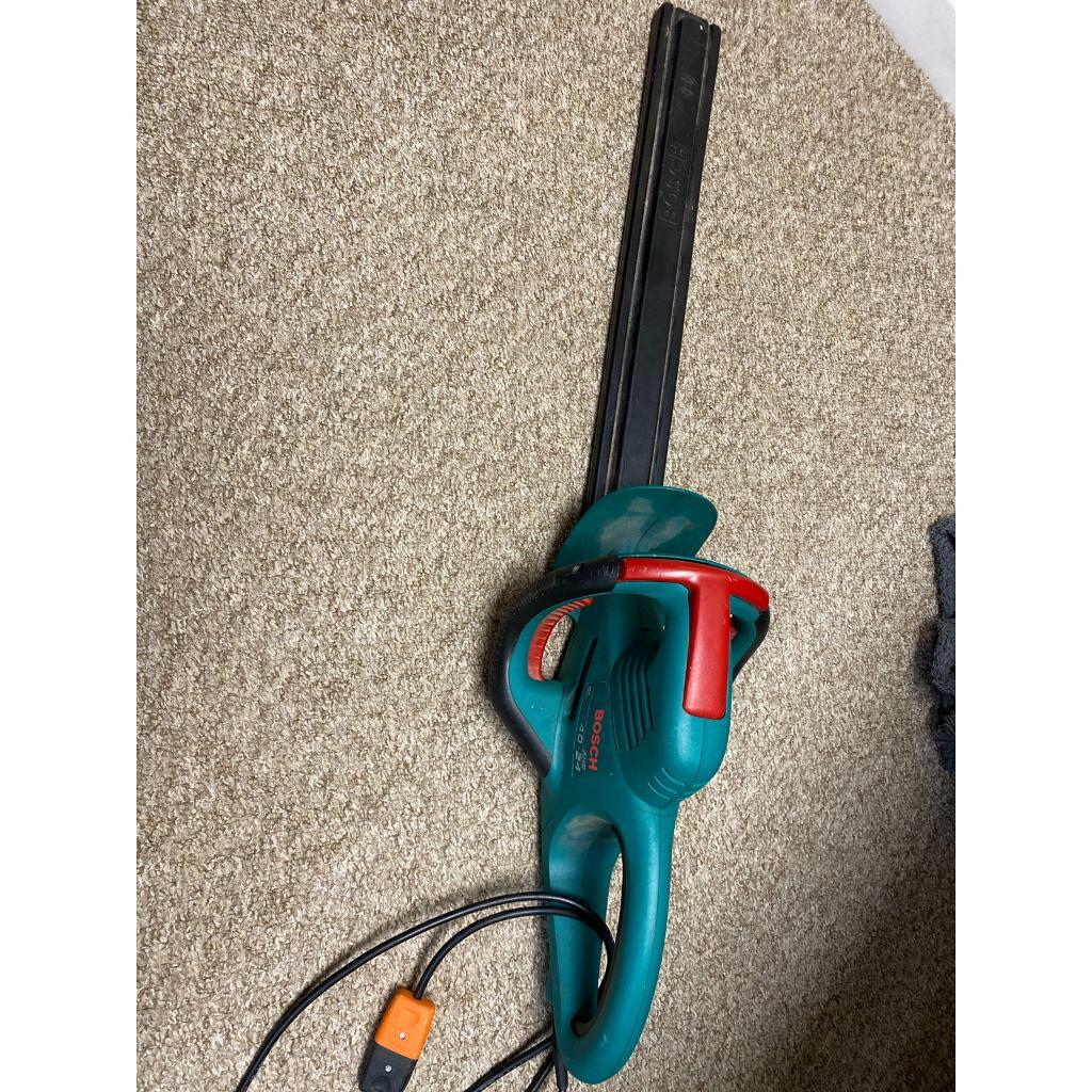Bosch Hedge trimmer Corded in Oakwood, Derbyshire Gumtree