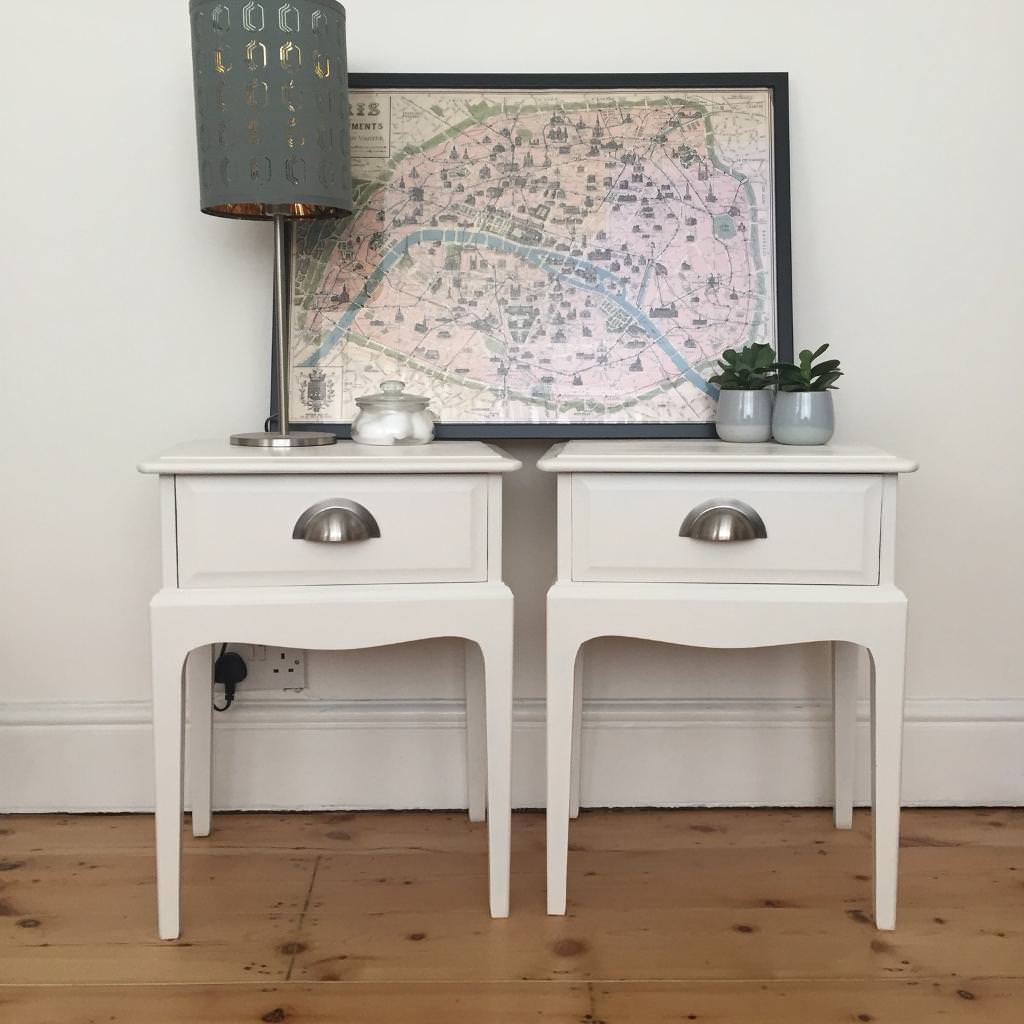 Pair Painted White Bedside Tables Vintage Stag in Southampton