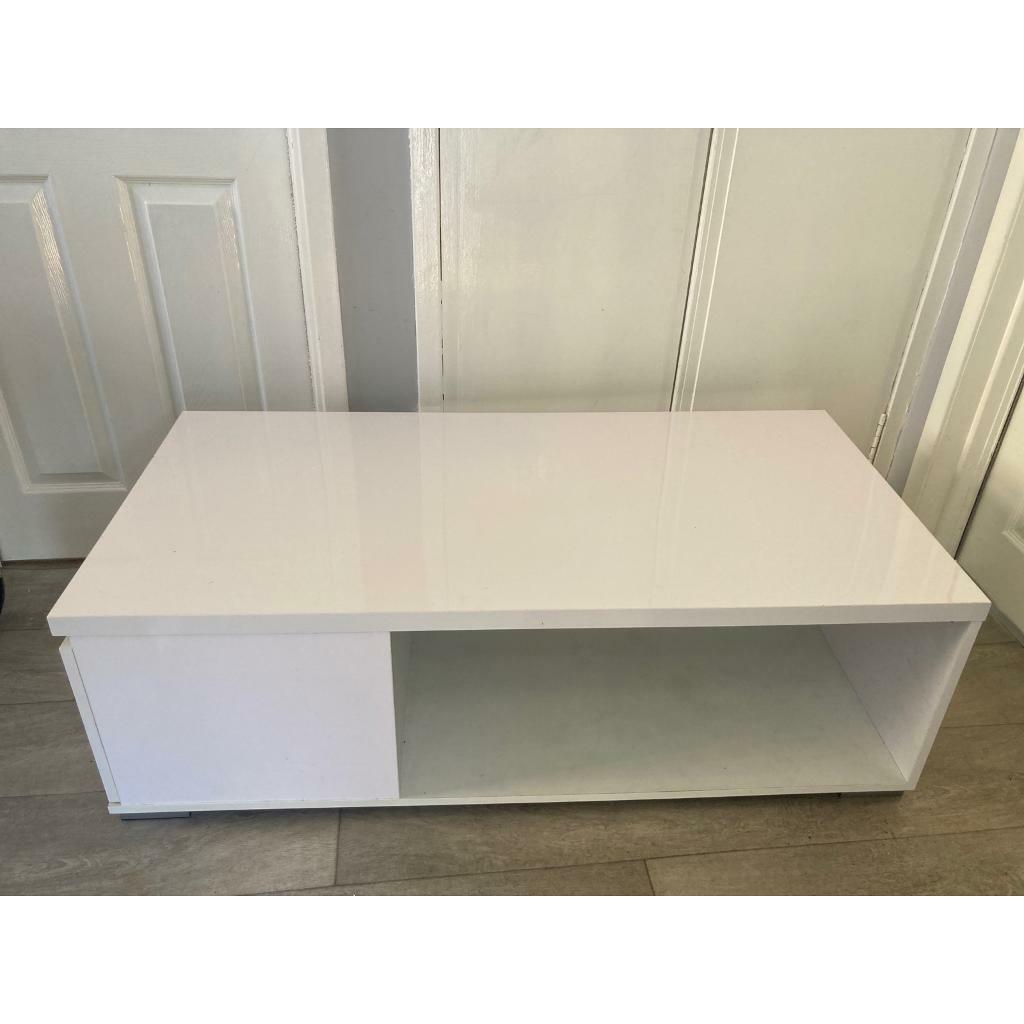 White gloss coffee table with storage in Dalry, North Ayrshire Gumtree