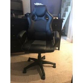 Nintendo N64 With 2 Controllers And 5 Games In Horsforth