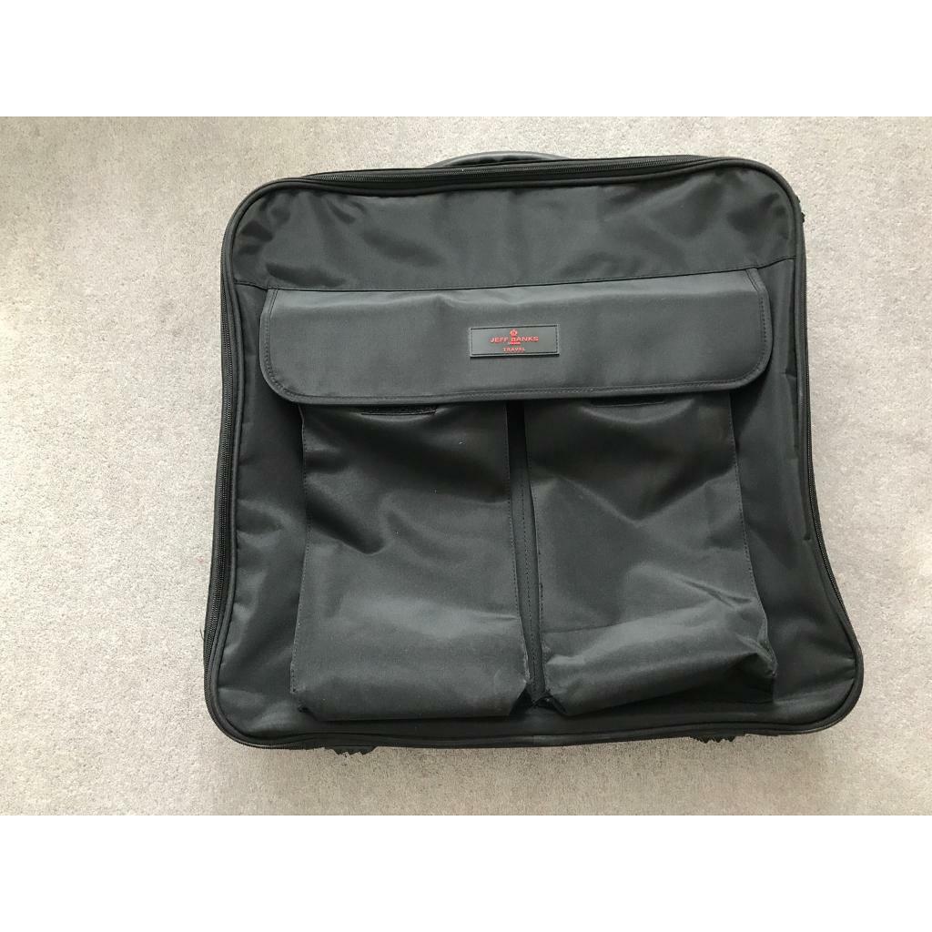 jeff banks suit carrier