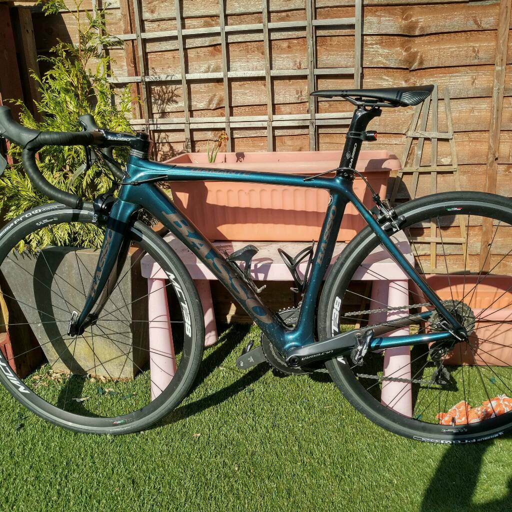 basso carbon road bike
