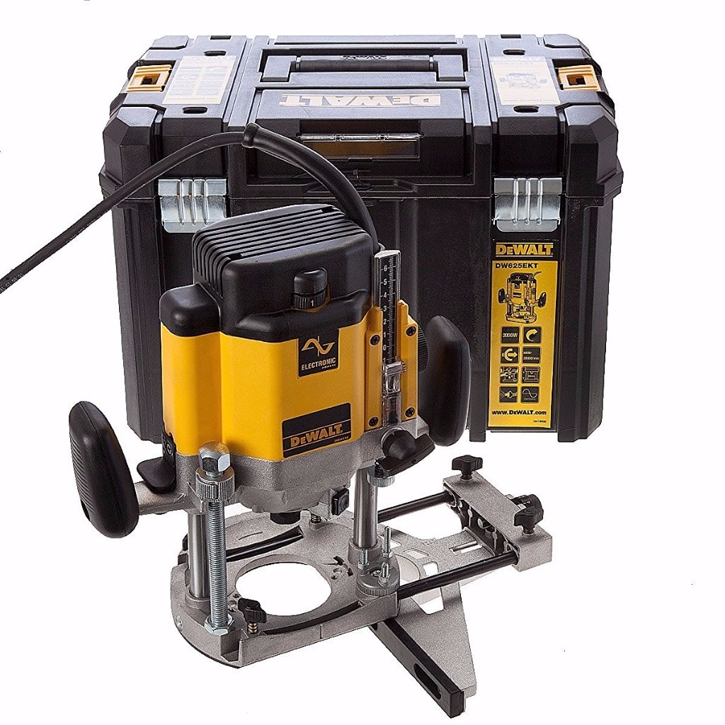 ** BRAND NEW UNUSED ** Dewalt DW625 EKT 1/2Inch 240 V Variable Speed