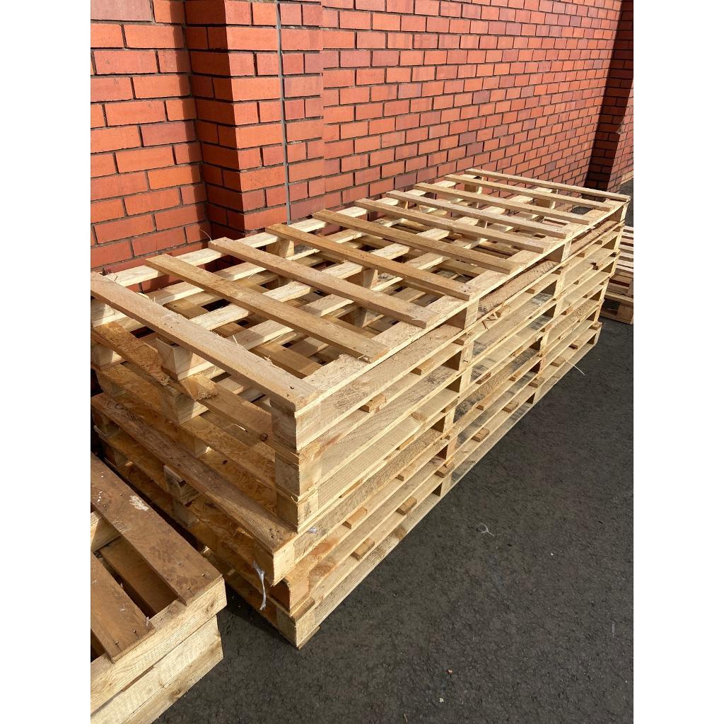 Large Wooden pallets in East End, Glasgow Gumtree