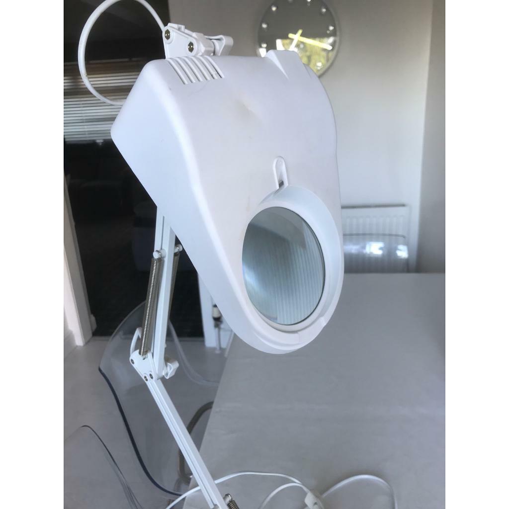 Fly tying magnifying lamp in Aberdeen Gumtree