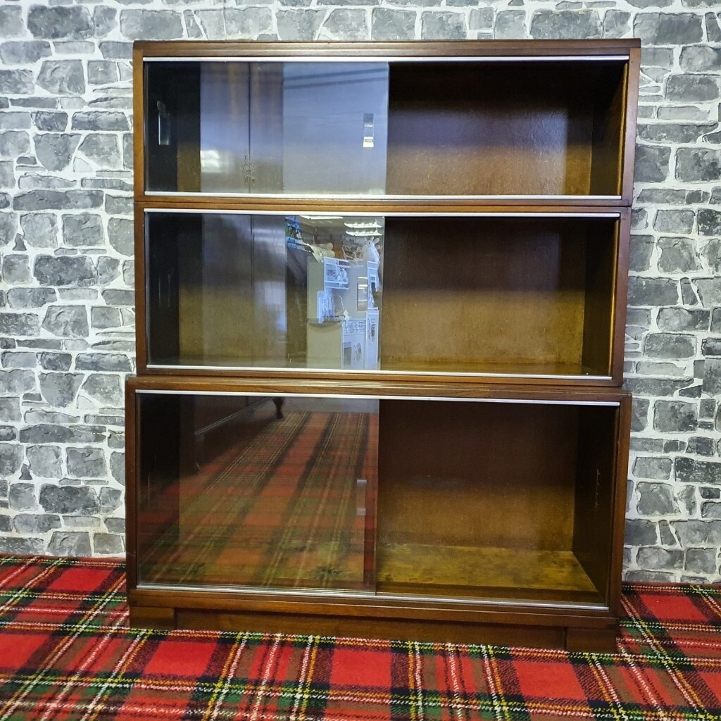 Minty Display / Bookcase Mid Century in Bearsden, Glasgow