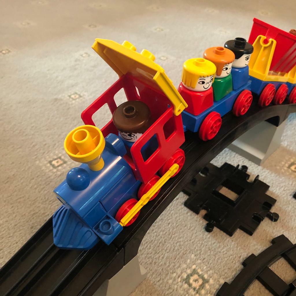old duplo train set