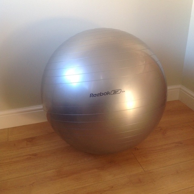 reebok gym ball 75cm
