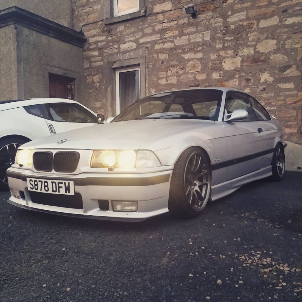 Bmw e36 323i