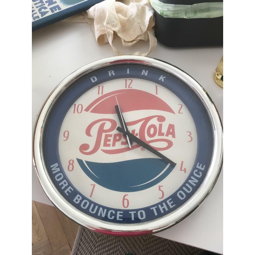 Vintage retro Pepsi cola wall clock in Penarth, Vale of