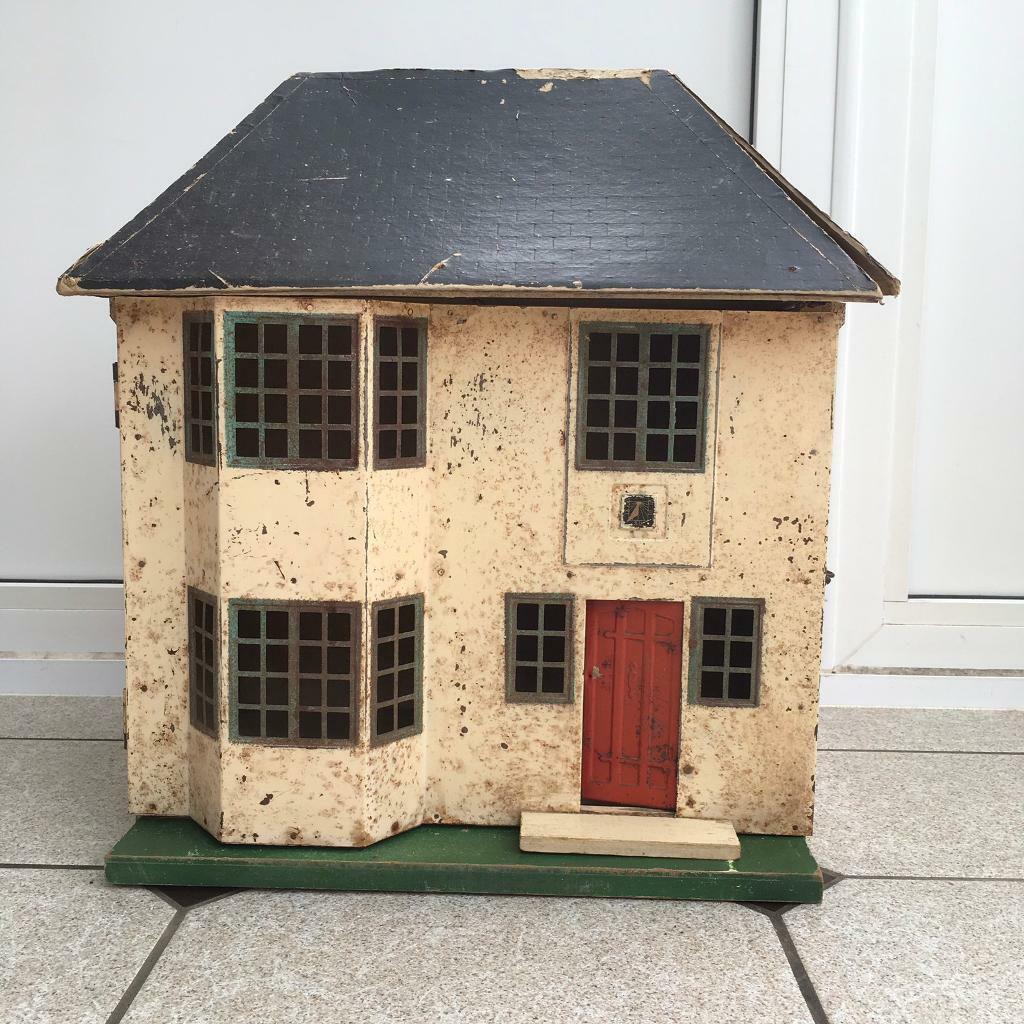 triang dolls house no 50