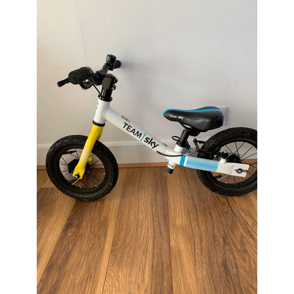 frog team sky balance bike