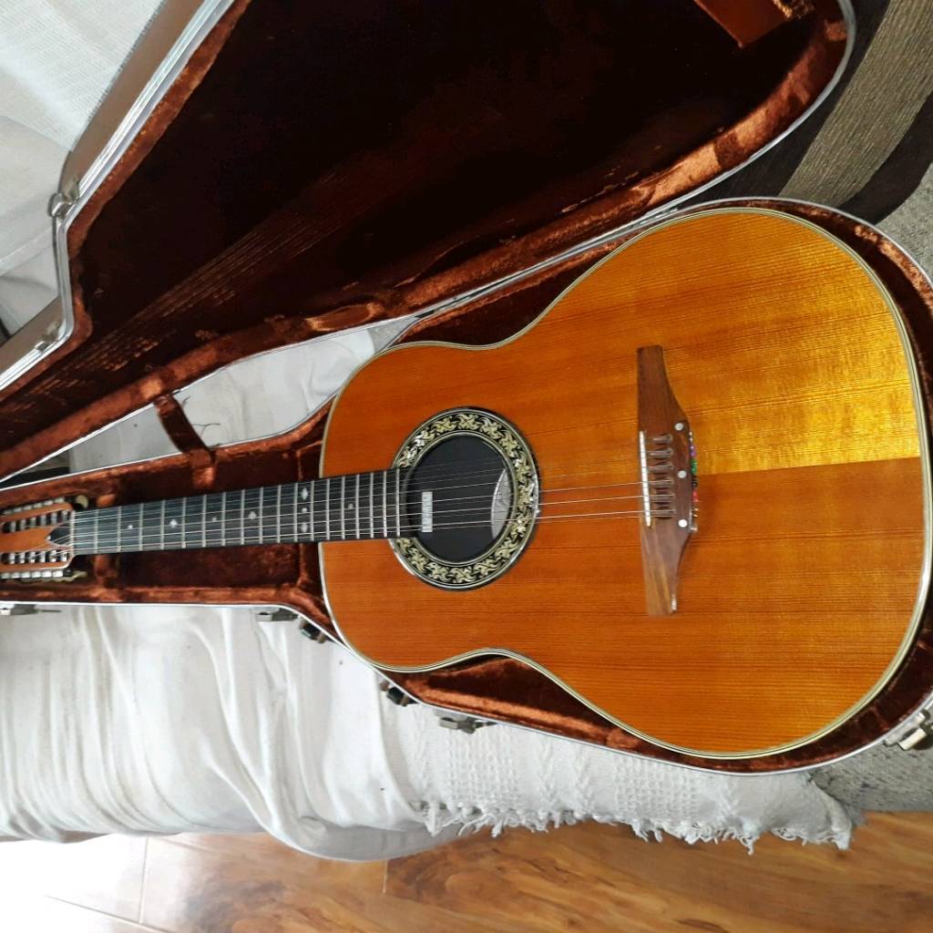 1972 rare ovation 12 string pacemaker guitar in Whitstable, Kent