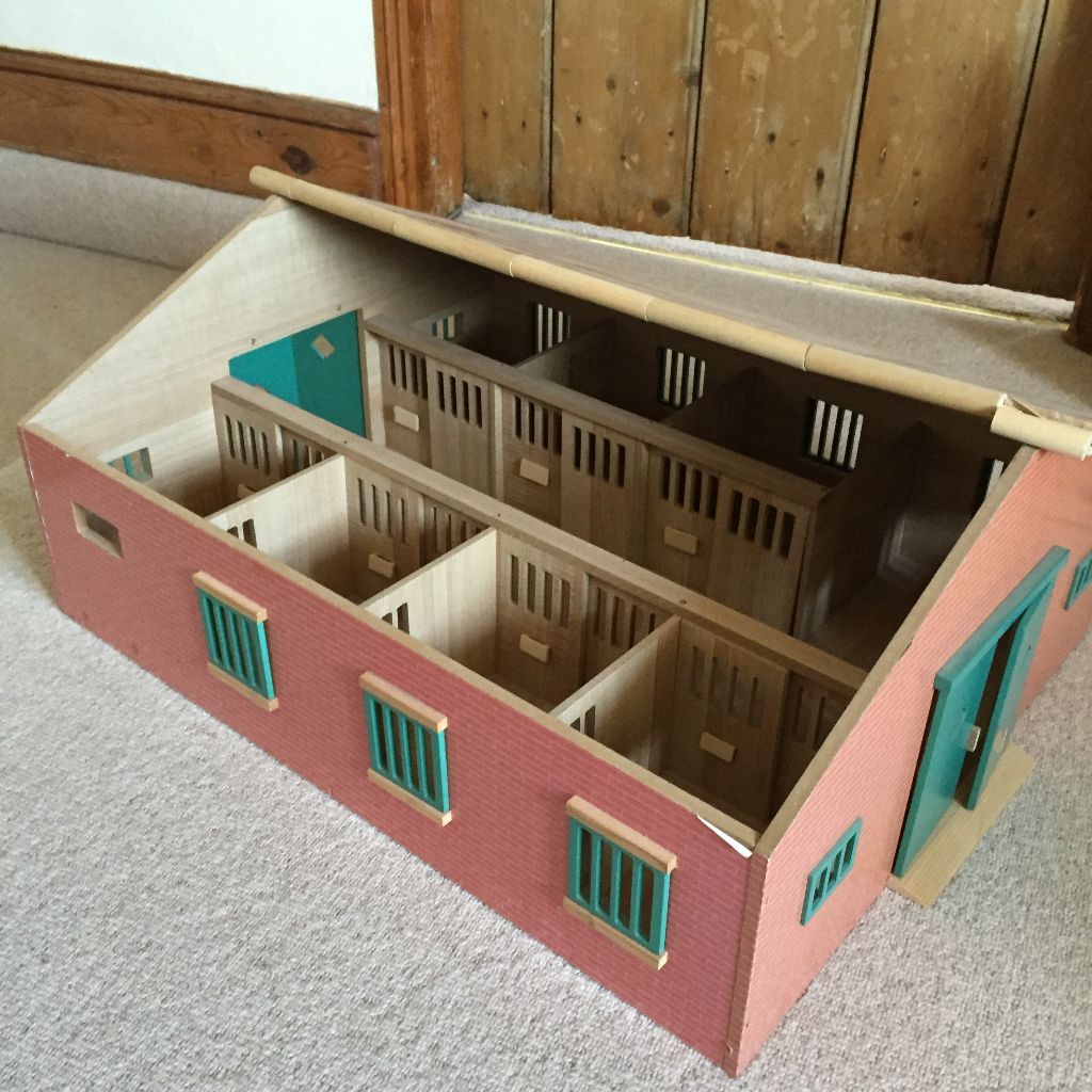 Van Manen toy Horse Stable for sale in Shepton Mallet, Somerset Gumtree