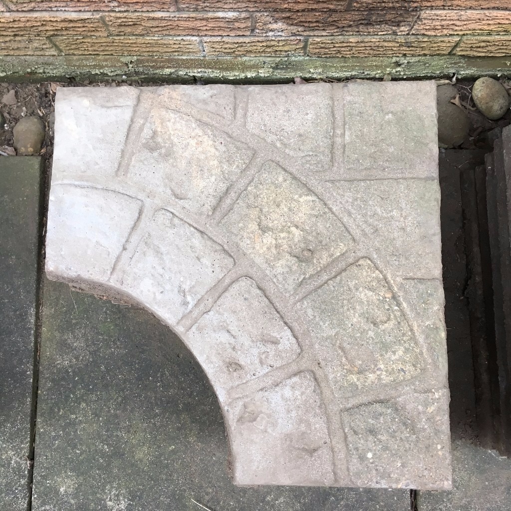 Paving slabs x 18 pressed cobble design (10 square and 8 square with