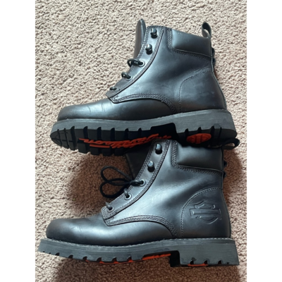 Black Leather Ankle Lace Up Lug Sole 8.5