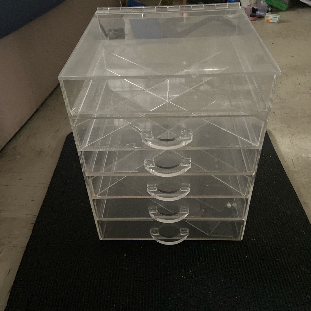 Kardashian Makeup Acrylic Lucite Clear Cube Organiser In