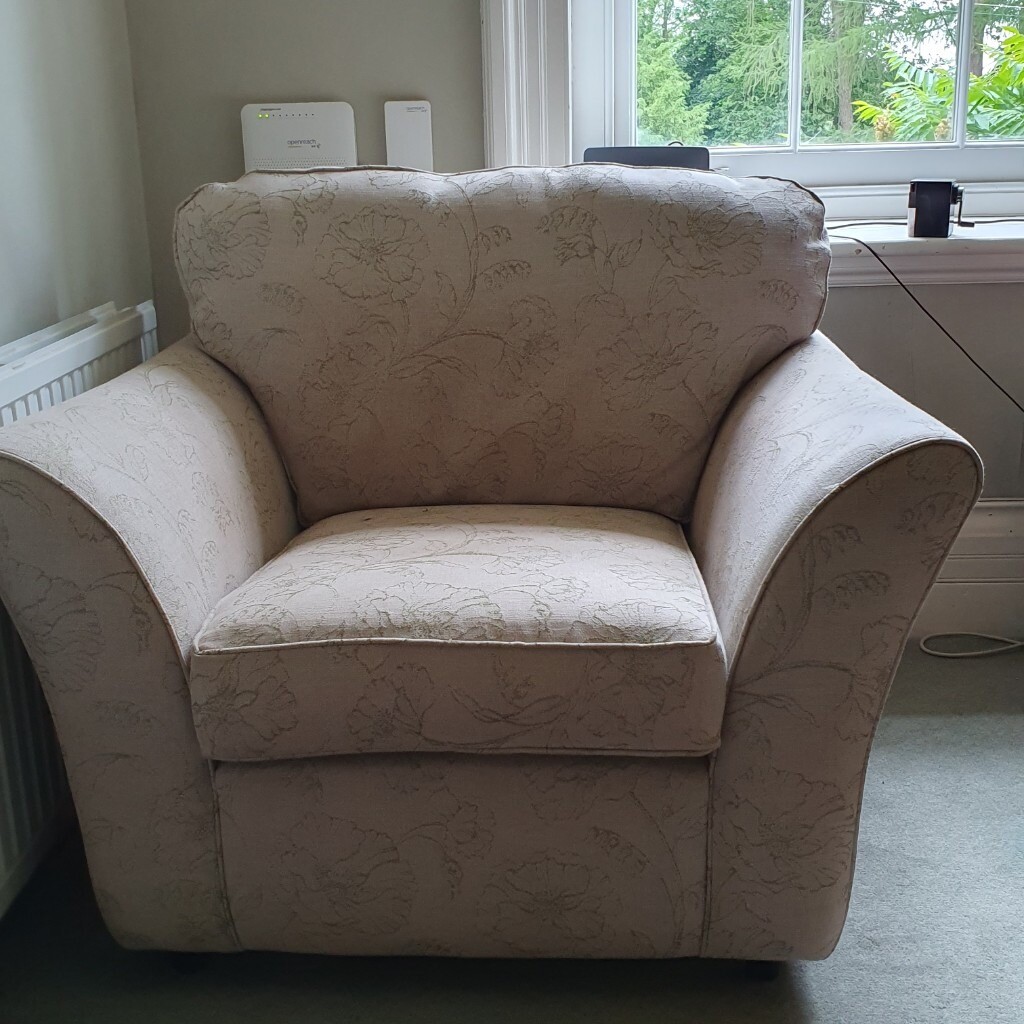 MultiYork Large Upholstered Armchair in great condition in Hereford