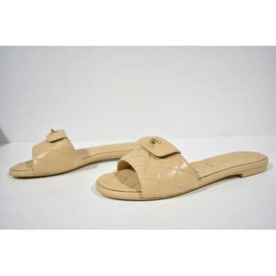 Pre-owned Chanel Rev Beige Turnlock Quilted Gold Cc Logo Mules Slide Sandal Flop Flat 40.5
