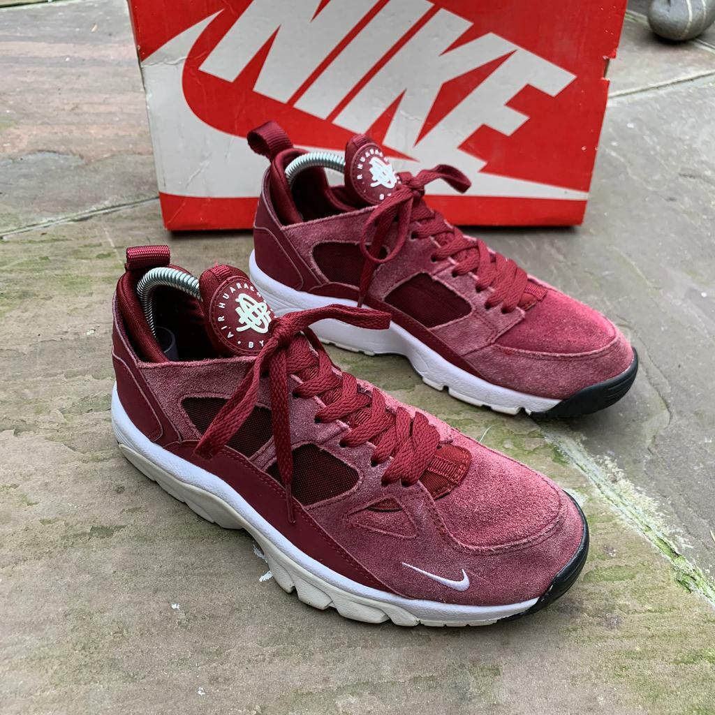 nike air huarache trainer