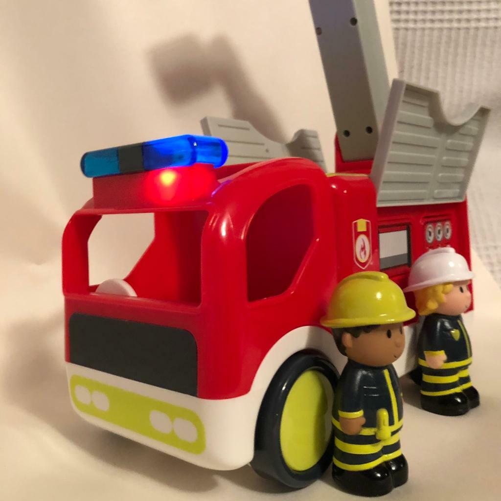happyland lights and sounds fire engine