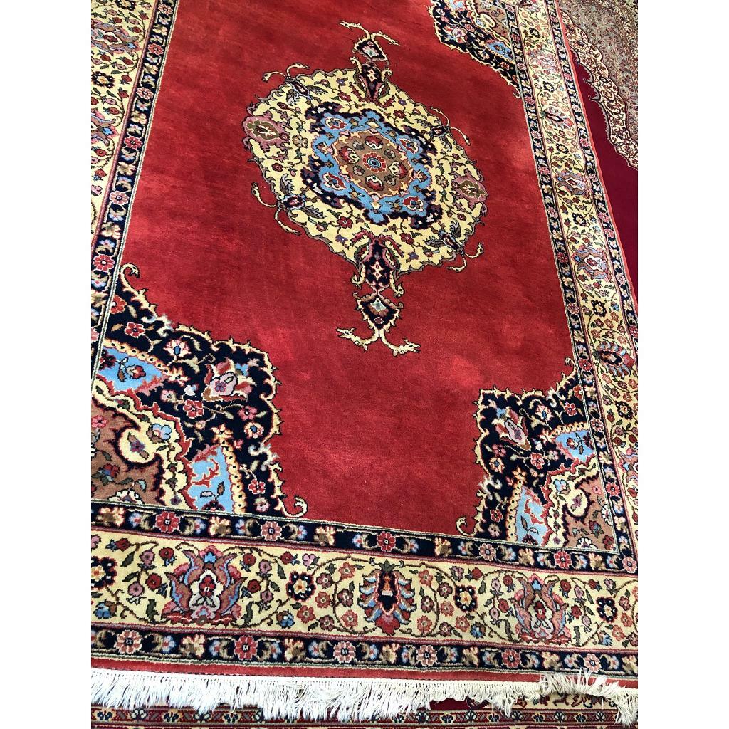 Large handmade wool rug in Newington, Edinburgh Gumtree